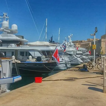 Duplex Marina